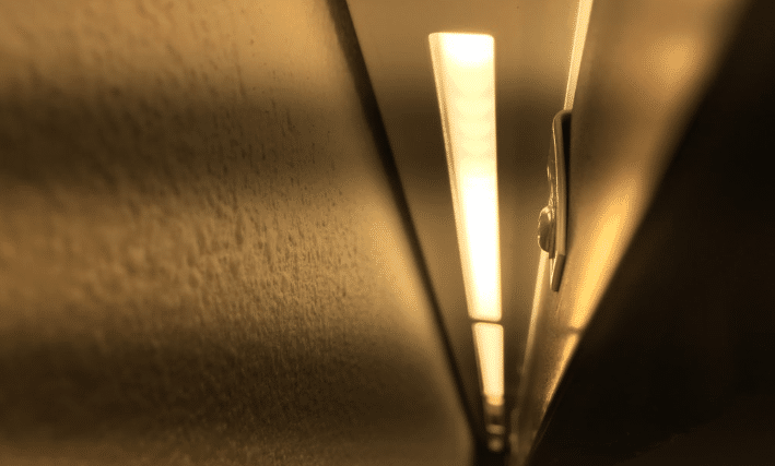 How Flicker-Free LED Strip Lighting Works
