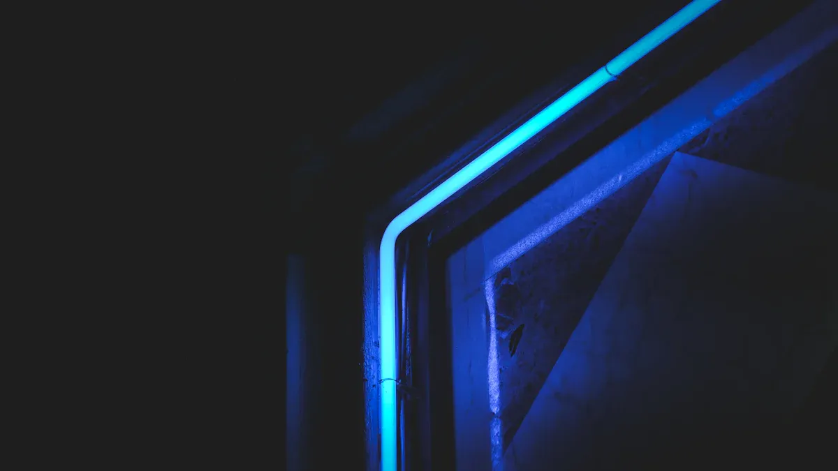 Usos prácticos de las tiras de luz rígidas impermeables